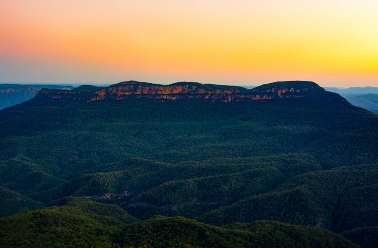 Mount Solitary sunset in the Blue Mountains.