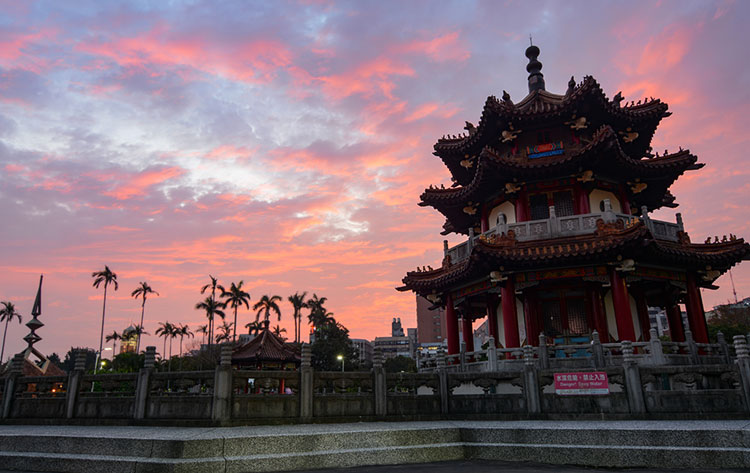 Chinese pagoda at 2/28 Peace Park.